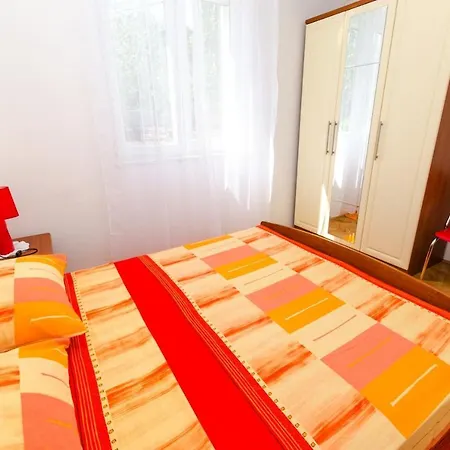 Ivana Apartamento