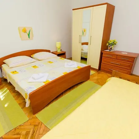 Ivana Apartamento